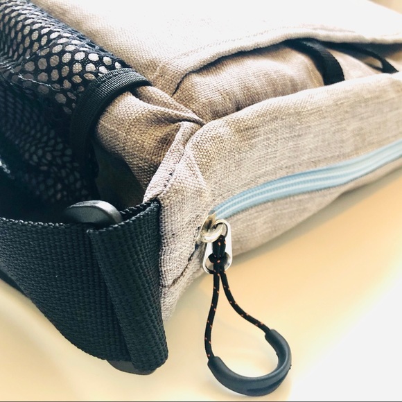 Camera Bag - Picture 2 of 5